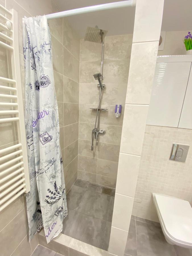 Suite Mira Avenue Center Двухкомнатная Квартира В Центре Возле Тц Цум 체르니히우 외부 사진