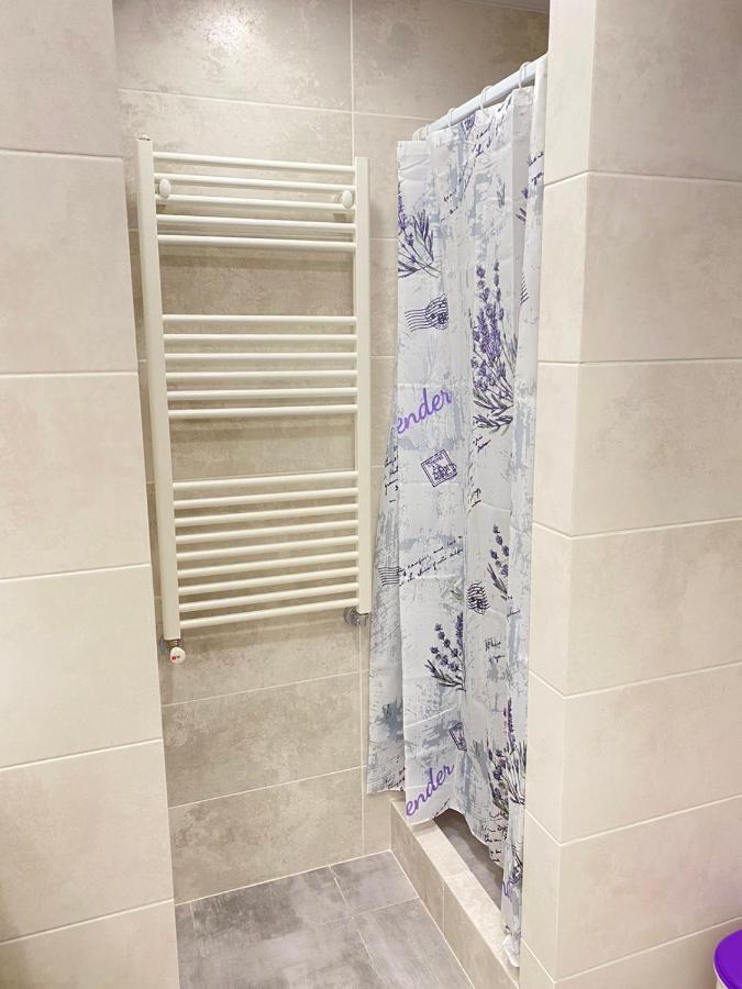 Suite Mira Avenue Center Двухкомнатная Квартира В Центре Возле Тц Цум 체르니히우 외부 사진